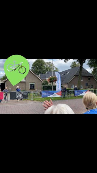 Trots dat ik mee mocht helpen met het 3 dagen durende side event van het EK wielrennen met de beloftes u23 die door ons prachtige dorp fietsten!
.
.
.
#ekwielrennen #drenthe #dalen 
#interieurontwerp #interieur #interieuradvies #interiordesign
